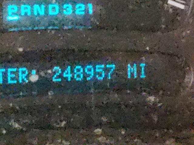 Photo 8 from auction – 2004 CHEVROLET AVALANCHE with VIN 3GNEK12T24G226496