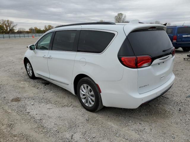 Photo 3 from auction – 2017 CHRYSLER PACIFICA T with VIN 2C4RC1BG2HR811671