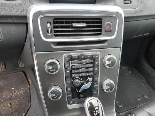 Photo 9 from auction – 2015 VOLVO S60 PLATIN with VIN YV149MFM3F1341348
