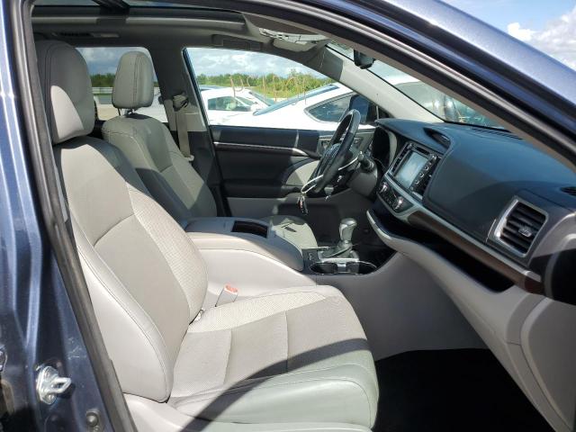 Photo 5 from auction – 2015 TOYOTA HIGHLANDER with VIN 5TDYKRFH0FS076354