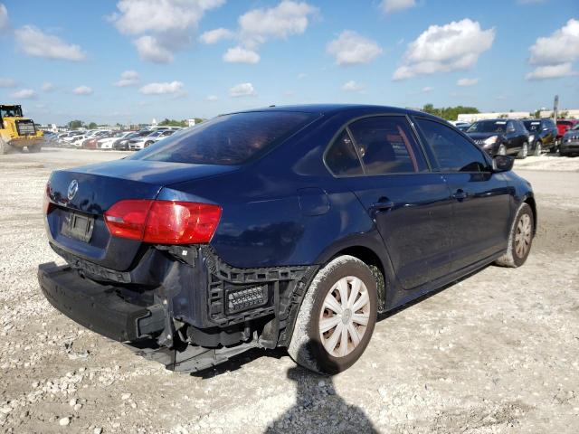 Photo 4 from auction – 2014 VOLKSWAGEN JETTA BASE with VIN 3VW2K7AJ3EM432375