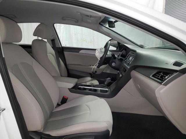 Photo 5 from auction – 2017 HYUNDAI SONATA SE with VIN 5NPE24AF3HH441694