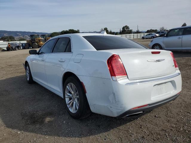 Photo 3 from auction – 2017 CHRYSLER 300 LIMITE with VIN 2C3CCAAG0HH506185