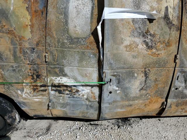 Photo 6 from auction – 2004 FORD ECONOLINE with VIN 1FTNE24W94HA33782