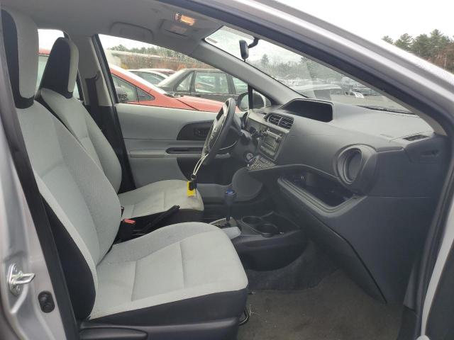 Photo 5 from auction – 2014 TOYOTA PRIUS C with VIN JTDKDTB38E1565751