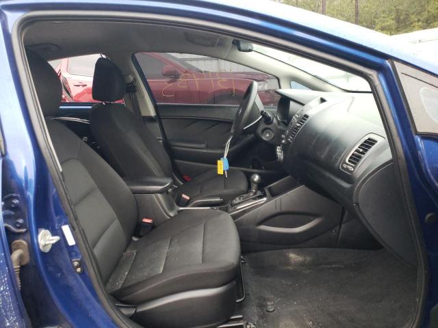 Photo 5 from auction – 2017 KIA FORTE LX with VIN 3KPFK4A76HE087039