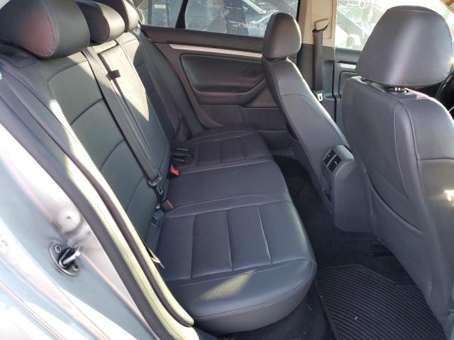 Photo 6 from auction – 2007 VOLKSWAGEN JETTA 2.5 with VIN 3VWSF71K17M100161