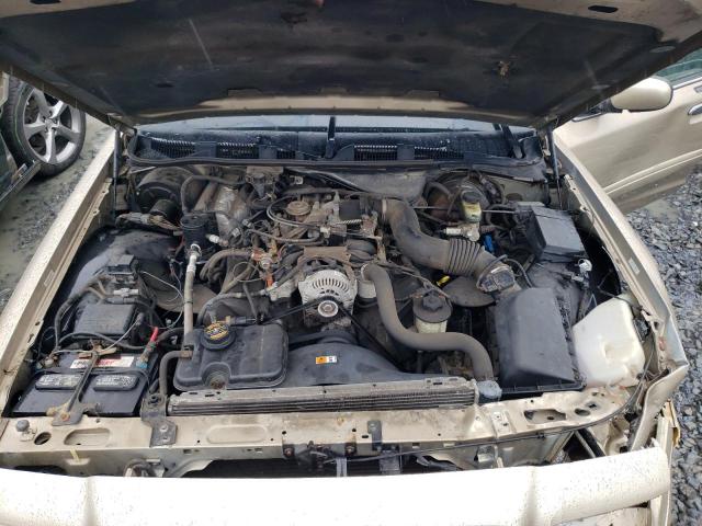 Zdjęcie 7 z aukcji – 2000 FORD CROWN VICT z VIN 2FAFP74W7YX159078