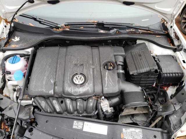 Photo 7 from auction – 2010 VOLKSWAGEN GOLF with VIN WVWDB7AJ6AW251762