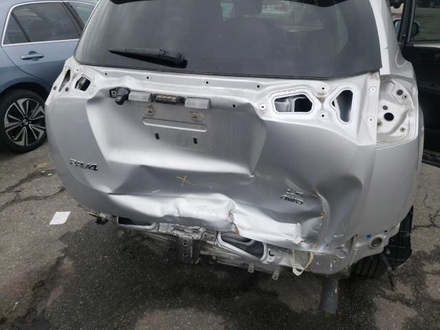 Photo 9 from auction – 2015 TOYOTA RAV4 LE with VIN 2T3BFREV2FW303348