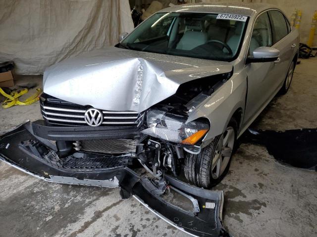 Photo 9 from auction – 2015 VOLKSWAGEN PASSAT S with VIN 1VWAT7A33FC089015