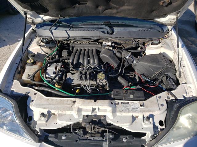 Photo 7 from auction – 2002 MERCURY SABLE GS with VIN 1MEFM50UX2A651209