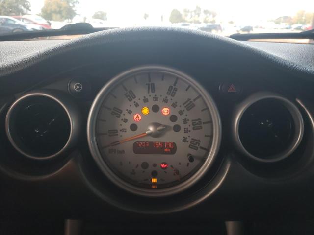 Photo 9 from auction – 2004 MINI COOPER S with VIN WMWRE33494TD87905