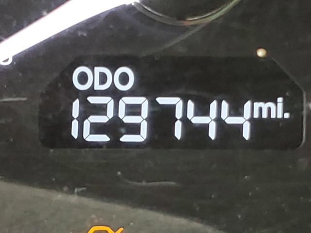 Photo 8 from auction – 2011 HYUNDAI SONATA HYB with VIN KMHEC4A49BA005664