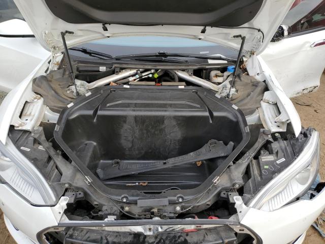 Photo 7 from auction – 2015 TESLA MODEL S 70 with VIN 5YJSA1S28FF082788