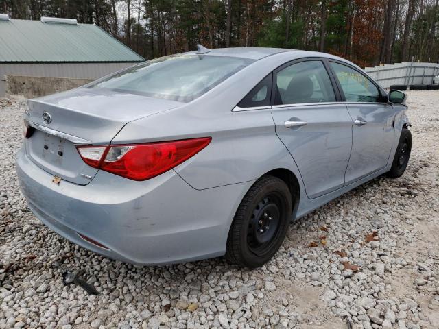 Photo 4 from auction – 2011 HYUNDAI SONATA SE with VIN 5NPEC4AC0BH018923