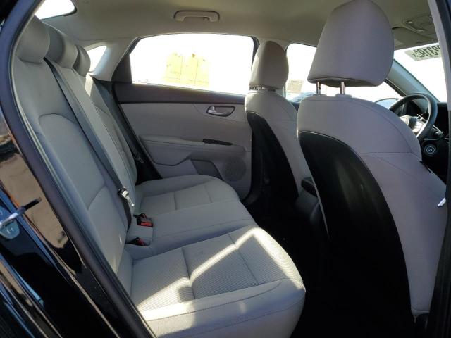 Photo 6 from auction – 2021 KIA FORTE FE with VIN 3KPF24AD7ME285208