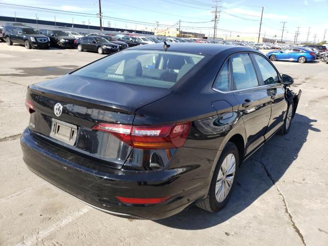 Photo 4 from auction – 2019 VOLKSWAGEN JETTA S with VIN 3VWC57BU2KM142192