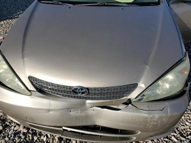 Photo 7 from auction – 2004 TOYOTA CAMRY LE with VIN JTDBE32K640271015