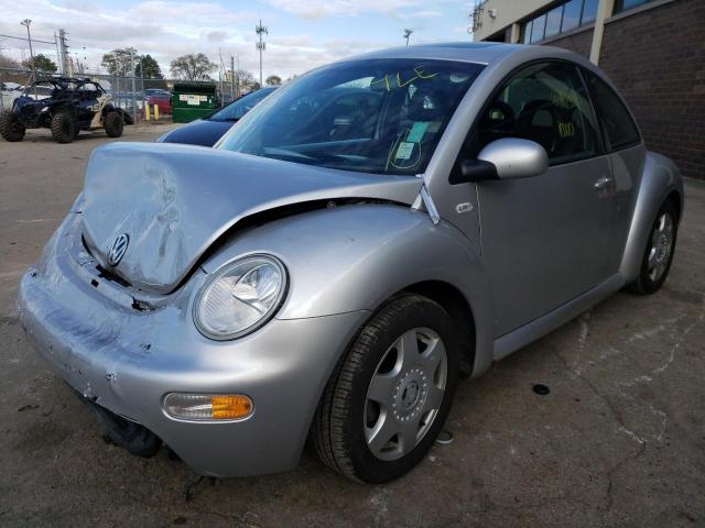 Photo 2 from auction – 2001 VOLKSWAGEN BEETLE with VIN 3VWCB21C81M440782