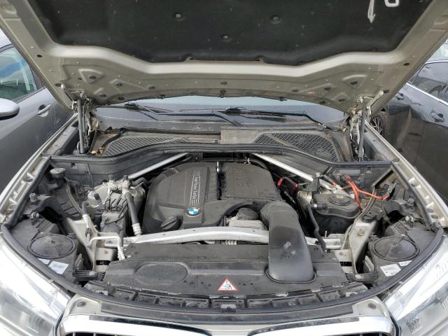 Photo 7 from auction – 2015 BMW X5 XDRIVE3 with VIN 5UXKR0C5XF0P02016