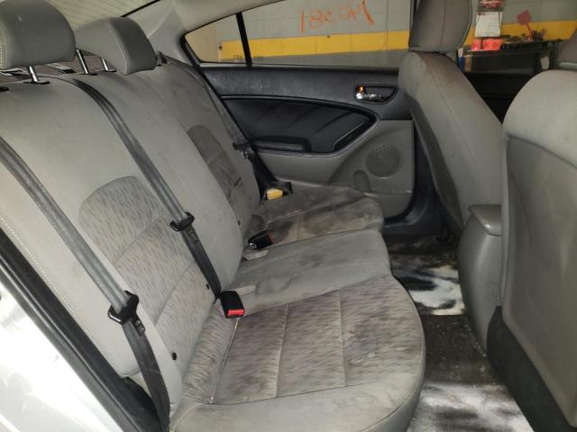 Photo 6 from auction – 2016 KIA FORTE LX with VIN KNAFK4A64G5539794