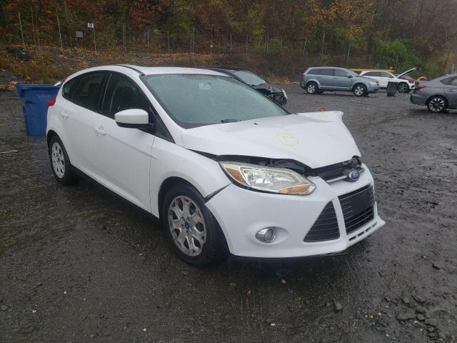 FORD FOCUS SE 2012 مع رقم تعريف المركبة 1FAHP3K26CL298397 - صورة من المزاد