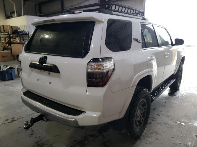 Photo 4 from auction – 2018 TOYOTA 4RUNNER SR with VIN JTEBU5JR0J5605725