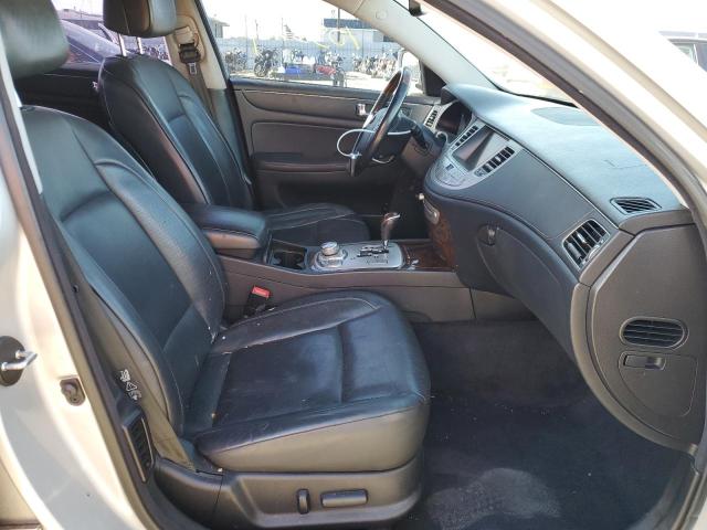 Photo 5 from auction – 2009 HYUNDAI GENESIS 4. with VIN KMHGC46F09U059351