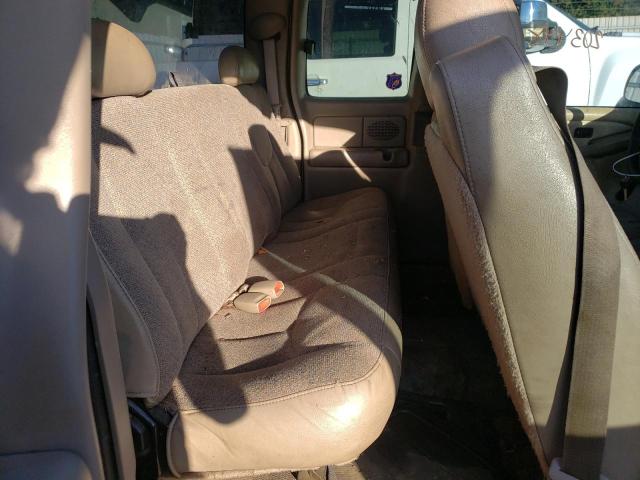 Photo 6 from auction – 2003 CHEVROLET SILVERADO with VIN 2GCEC19V131207684