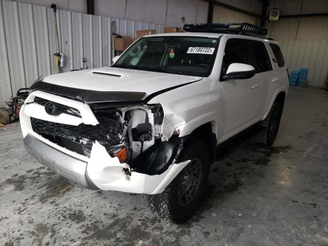 Photo 2 from auction – 2018 TOYOTA 4RUNNER SR with VIN JTEBU5JR0J5605725