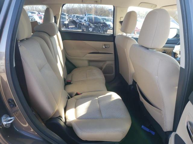 Photo 6 from auction – 2017 MITSUBISHI OUTLANDER with VIN JA4AD3A35HZ002377