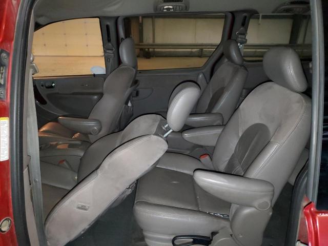Photo 6 from auction – 2002 CHRYSLER TOWN & COU with VIN 2C8GP64L22R566153