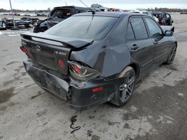 Photo 4 from auction – 2003 LEXUS IS 300 with VIN JTHBD192230067127