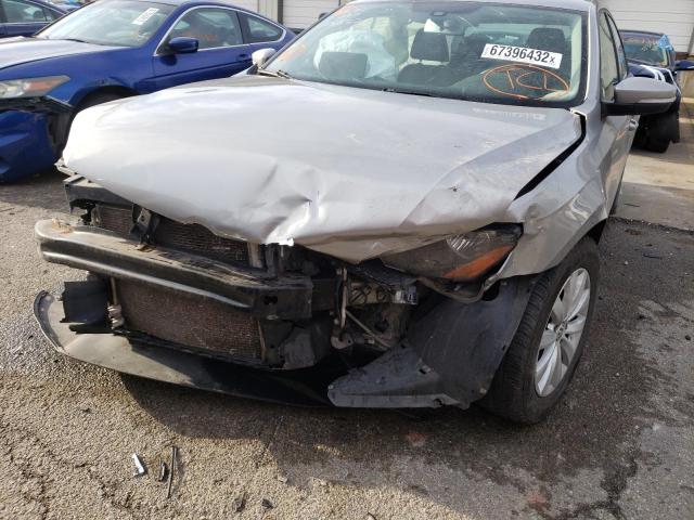 Photo 9 from auction – 2014 VOLKSWAGEN PASSAT S with VIN 1VWAP7A38EC005645
