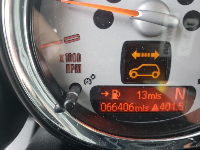 Photo 8 from auction – 2010 MINI COOPER S with VIN WMWMS3C52ATY09131