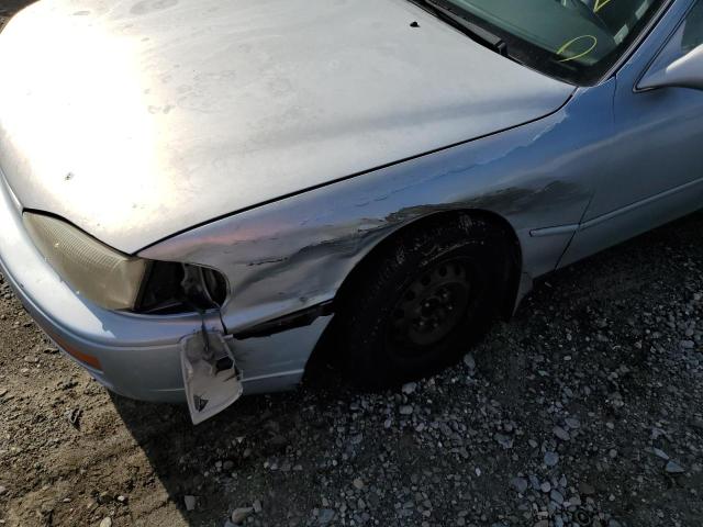 Photo 9 from auction – 1995 TOYOTA CAMRY with VIN 4T1SK12E5SU608587
