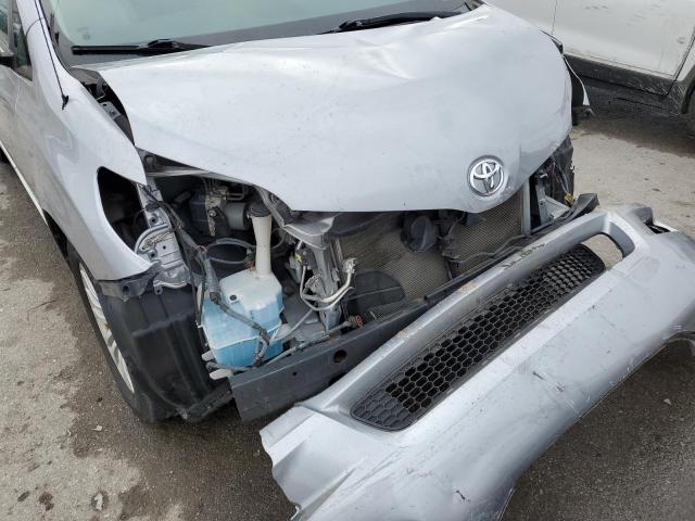 Photo 9 from auction – 2011 TOYOTA SIENNA XLE with VIN 5TDYK3DC3BS089520