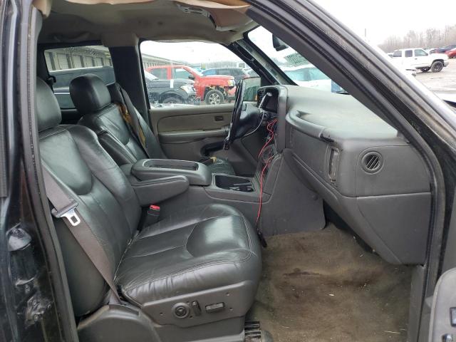 Photo 5 from auction – 2004 CHEVROLET SILVERADO with VIN 2GCEK19T641155018