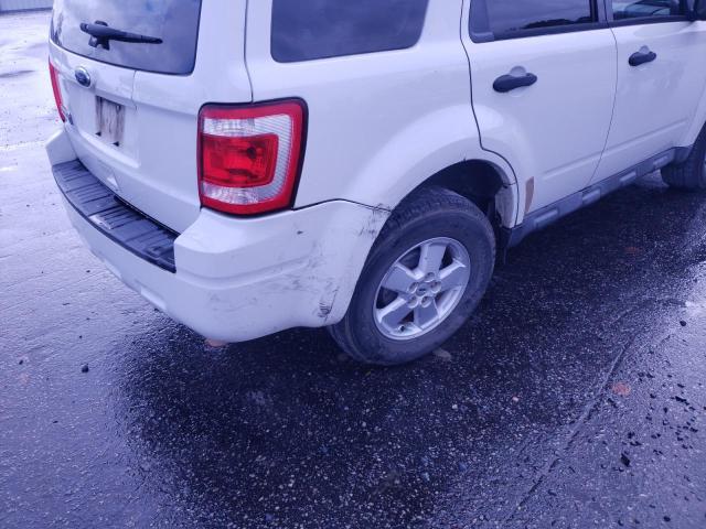 Photo 9 from auction – 2010 FORD ESCAPE XLS with VIN 1FMCU0C76AKC15278