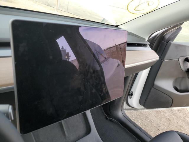 Photo 8 from auction – 2021 TESLA MODEL Y with VIN 5YJYGDEE9MF271690