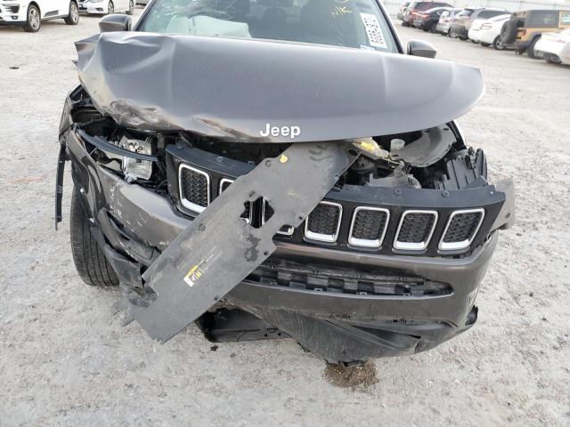 Photo 9 from auction – 2017 JEEP COMPASS LA with VIN 3C4NJDBB6HT597288