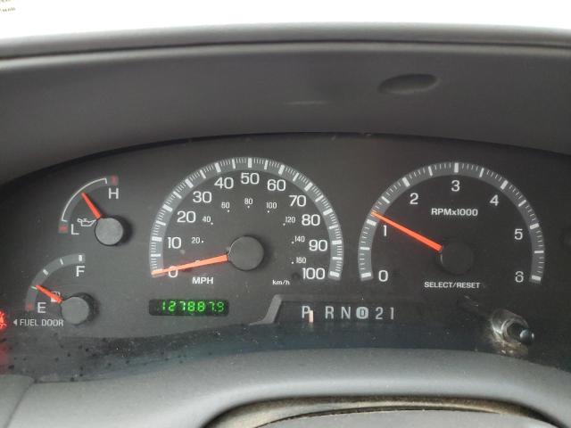 Photo 8 from auction – 2002 FORD F150 with VIN 2FTRX18W12CA49897