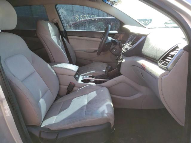 Photo 5 from auction – 2016 HYUNDAI TUCSON LIM with VIN KM8J33A42GU026659