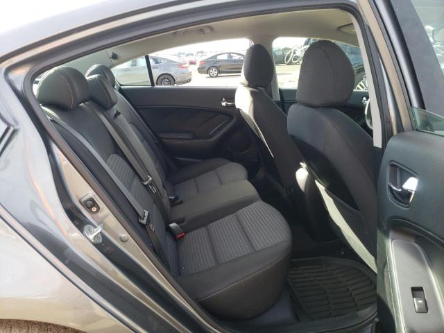 Photo 6 from auction – 2016 KIA FORTE LX with VIN KNAFX4A6XG5609963