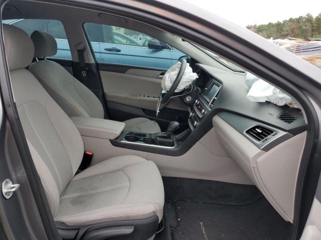 Photo 5 from auction – 2018 HYUNDAI SONATA SE with VIN 5NPE24AF0JH656777