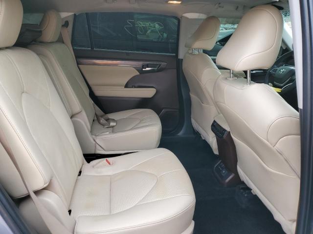 Photo 6 from auction – 2022 TOYOTA HIGHLANDER with VIN 5TDFZRBHXNS199151