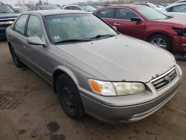 TOYOTA CAMRY CE 2001 with VIN 4T1BG22K51U080965 - Photo from auction