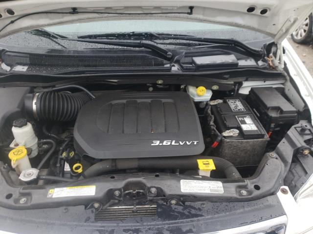 Photo 7 from auction – 2013 CHRYSLER TOWN & COU with VIN 2C4RC1BG8DR509523