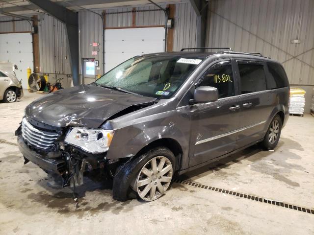 Photo 2 from auction – 2015 CHRYSLER TOWN & COU with VIN 2C4RC1BG0FR538744